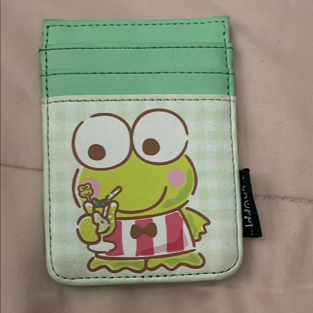 Kerropi Card Holder